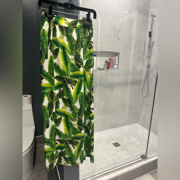 Alice + Olivia Russell high waisted smocked waistband - Picture 4 of 5